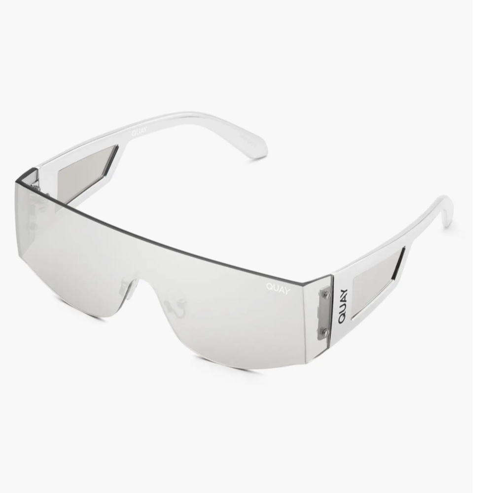 ! Rare Quay shield sunglasses
